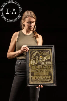 Рекламный знак Old Crow Whiskey Gold Leaf ROG до запрета - Изображение 1 из 4