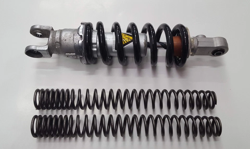 Kit D'Amortisseur Et Ressorts Original Yamaha MT-09 2014-2019 - Photo 1/1