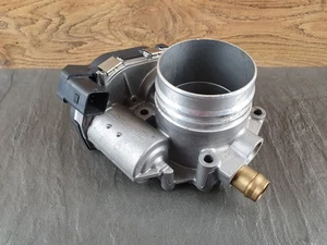 BMW F20 F21 F22 F30 F34 F32 F36 F10 F11 F25 F26 F15 F16 Drosselklappe 7588625 - Bild 1 von 4
