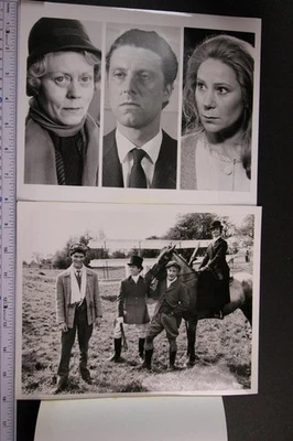 LOT: 24 PBS & MISC. NETWORK TV/MOVIE PRESS PHOTOS (Lot #455) - Image 1 of 4