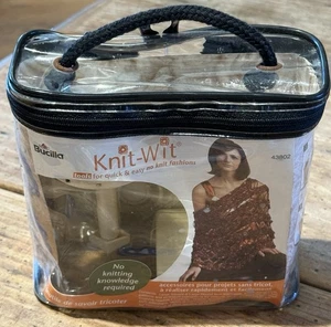 BUCILLA 2000 Knit-Wit Tools for Quick/Easy NO KNIT Fashions Make 2.5” Rosettes - Picture 1 of 9
