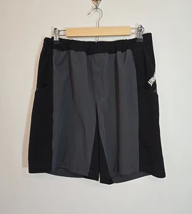 Tapout WWE Mens Black Gray Activewear Shorts Size Medium - No Drawstring - Picture 1 of 7