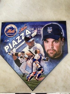 Mike Piazza HOF Mini Homeplate - Picture 1 of 5
