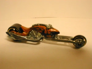 LOOSE mint Hotwheels 2006 FE #20 HAMMER SLED gold motorcycle first editions - Picture 1 of 2
