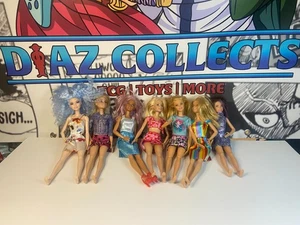 Konvolut 7 gemischte Barbie Puppen Mattel 2010er bekleidet - Bild 1 von 16