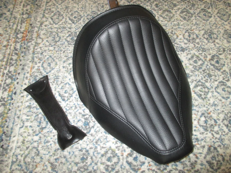 Harley Davidson FLS 2012-2017 genuino Softail delgado asiento de conductor individual y moldura de tanque Foto 1 de 4