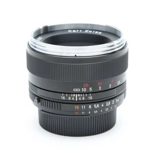 Carl Zeiss Planar T* 50mm F/1.4 ZF.2 (for Nikon F mount) #250 - Picture 1 of 12