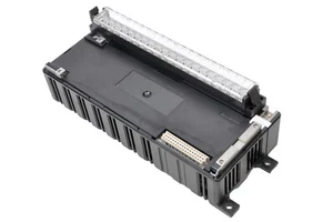 SCHNEIDER, Telemecanique base unit TBXDSS1622, TBX7 SOC. 160S O.5A output module - Picture 1 of 7