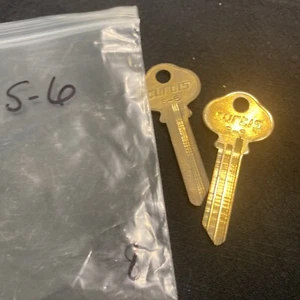 (2) Curtis S6 Key Blanks S-6  VINTAGE key - Picture 1 of 2