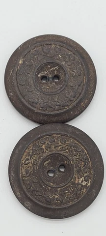 2 Antique Hard Pressed Rubber Buttons Laurel Wreath Novelty Rubber Co. 2 Hole Cover