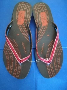BRAND NEW Stylish Fashionable Sandals Size 7 - Picture 1 of 4
