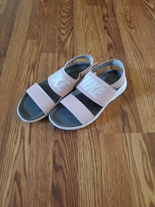 nike tanjun slides