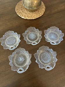 Juego de 5 placas de hojas opalescentes de piedras preciosas Fenton vintage años 40 otoño otoño blanco - Imagen 1 de 7
