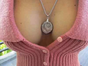 Medaglia o ciondolo romano, argento puro + catena in acciaio - Foto 1 di 3