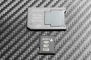 Scheda di memoria 8GB Sony Memory Stick Pro Duo M2 + adattatore - Foto 1 di 2