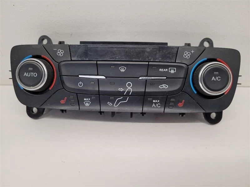 Передний автоматический регулятор температуры 2017 FORD ESCAPE   - Изображение 1 из 4