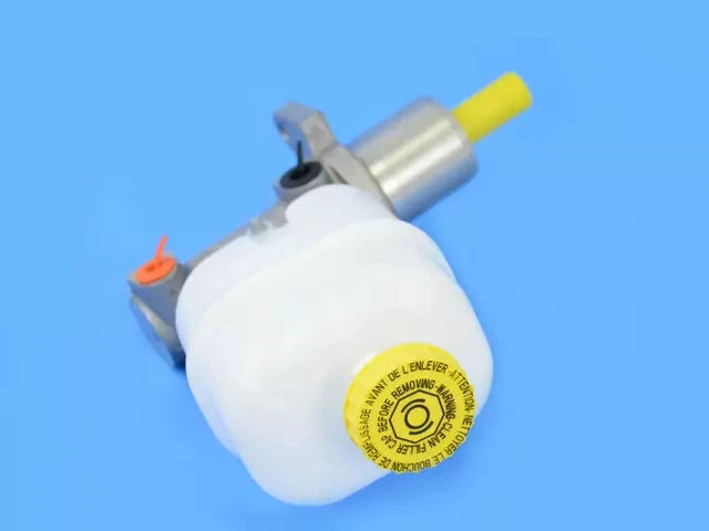 Cilindro mestre de freio Mopar genuíno 5189227AA - Imagem 1 de 4