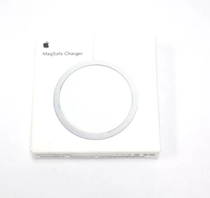 Chargeur Apple A2140 MagSafe MHXH3AM/A chargeur rapide sans fil - Argent - Photo 1 sur 2