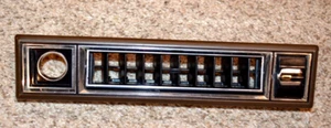 1980-1984 OLDS OLDSMOBILE TORONADO DASH TRIM VENT BEZEL AIR BROWN OEM - Picture 1 of 8