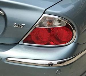 Ajustes de luz trasera cromados Jaguar S 1999 a 2004 - Imagen 1 de 4
