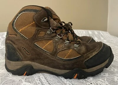 Туристические ботинки Hi-Tec Renegade Trail размер 5,5 для мальчиков водонепроницаемые коричневые замшевые - Изображение 1 из 4