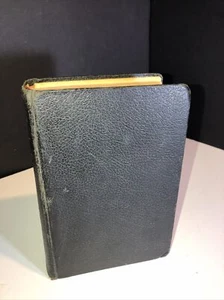 The Holy Bible. Book. Daughters of St Paul. Catholic. 1954. Illustrated. - Picture 1 of 12