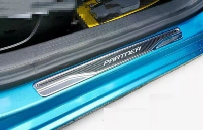 Protectores contra arañazos de umbral de puerta de cromo y fibra de carbono para PEUGEOT PARTNER 4 piezas Foto 1 de 3