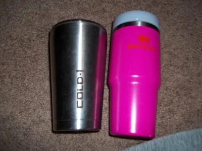 STANLEY--VASO DE VIAJE DE 14 ONZAS ROSA INTENSO - Imagen 1 de 4