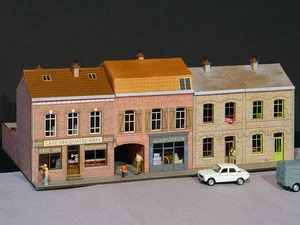 Alignement de 4 Maisons du Nord avec courée maquette HO Régions et Compagnies - Foto 1 di 5