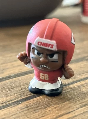 Kansas City Chiefs 2022 NFL Legends Series 1 TeenyMates Derrick Thomas-New! - Image 1 of 4