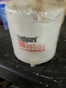 FF104 Fleetguard Fuel Filter, Spin-On - 2 fuel filters - Picture 1 of 1