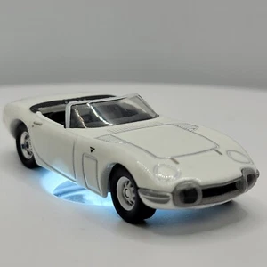 Loose 2023 Hot Wheels James Bond 007 You Only Live Twice Toyota 2000GT Roadster - Picture 1 of 9