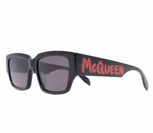 ALEXANDER McQUEEN GRAFFITI GAFAS DE SOL RECTANGULARES GAFAS DE SOL 669322J07401074 - Imagen 1 de 4