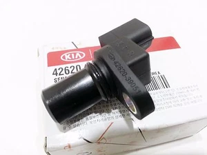 OEM Genuine Parts Hyundai Kia Input Auto Transmission Speed Sensor #42620-39051 - Picture 1 of 7