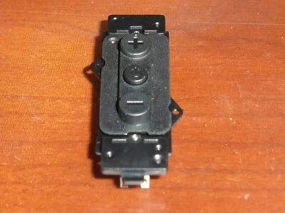 Botón de control de volumen/encendido OEM Sony para XBR-43X800H/49X800H/49X800G Foto 1 de 2