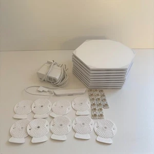 Nanoleaf NL42-0002HX-9PK Pannelli luminosi LED a forma esagonale - 9 pezzi - Multicolore - Foto 1 di 9