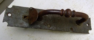 Antique Rustic Cast Iron Door Pull Handle With Thumb Latch 7 3/4 Inches - Picture 1 of 12