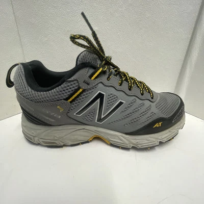 New Balance 573 Todo Terreno AT Hombres Talla 8 Zapatos de Senderismo SIN CAJA - Gris Amarillo Foto 1 de 4