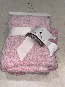 White Pine Baby Blanket Pink Sherpa 30” x 40” NWT - Picture 1 of 8