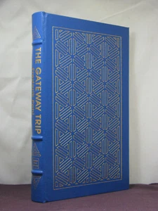 1st,3 signatures(author,artist,intro),Gateway Trip by Frederik Pohl,Easton Press - Picture 1 of 6
