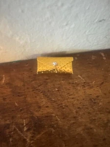 Vintage 1960s Barbie Gold Dimple Clutch Purse White Button Closure - Picture 1 of 3