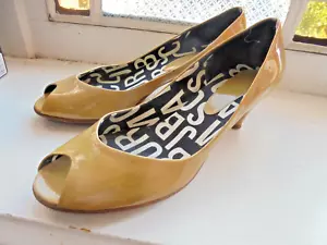 MARC JACOBS Designer Peep Toe Pumps gr. 39 beige bis oliv shoes scarpe schuhe - Bild 1 von 9