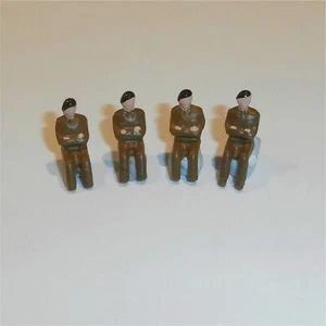 Dinky Toys 600 Series Army Painted Passenger Private Group of 4 - Picture 1 of 4