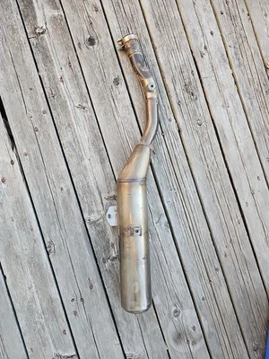 Выхлопная труба 2002 Yamaha Wr250f - Изображение 1 из 4