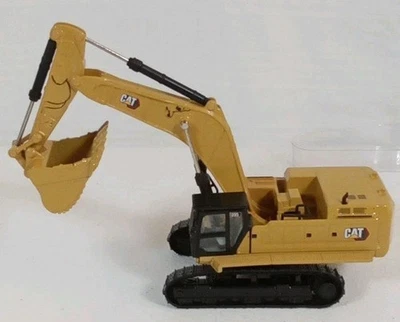 CAT 395 Next Gen Excavator Hydraulic 1:87 HO Scale Model Diecast Masters MB - Image 1 of 3