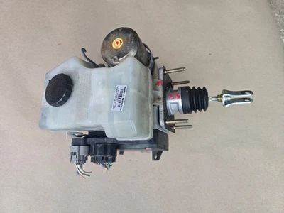 Bomba de cilindro maestro Toyota 4Runner ABS Brake Bosster 2001-2002 OEM Foto 1 de 4