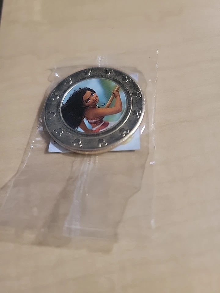 Moneda Bola Maravilla 100 Aniversario Disney Moana - Sellada de Fábrica Foto 1 de 1