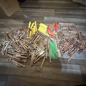Mixed Lot Of Lincoln Logs - Picture 1 of 5