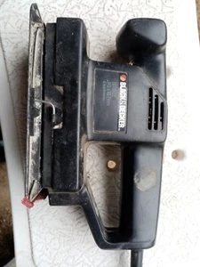Schwingschleifer Rutscherl von Black und Decker an Bastler - Bild 1 von 1