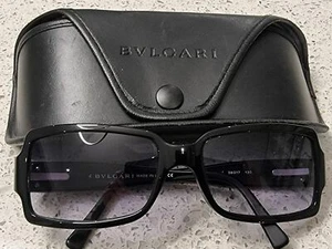BVLGARI Made In Italy 830 501/11 Occhiali da sole rettangolari con montatura nera con marchio w Ca - Foto 1 di 10